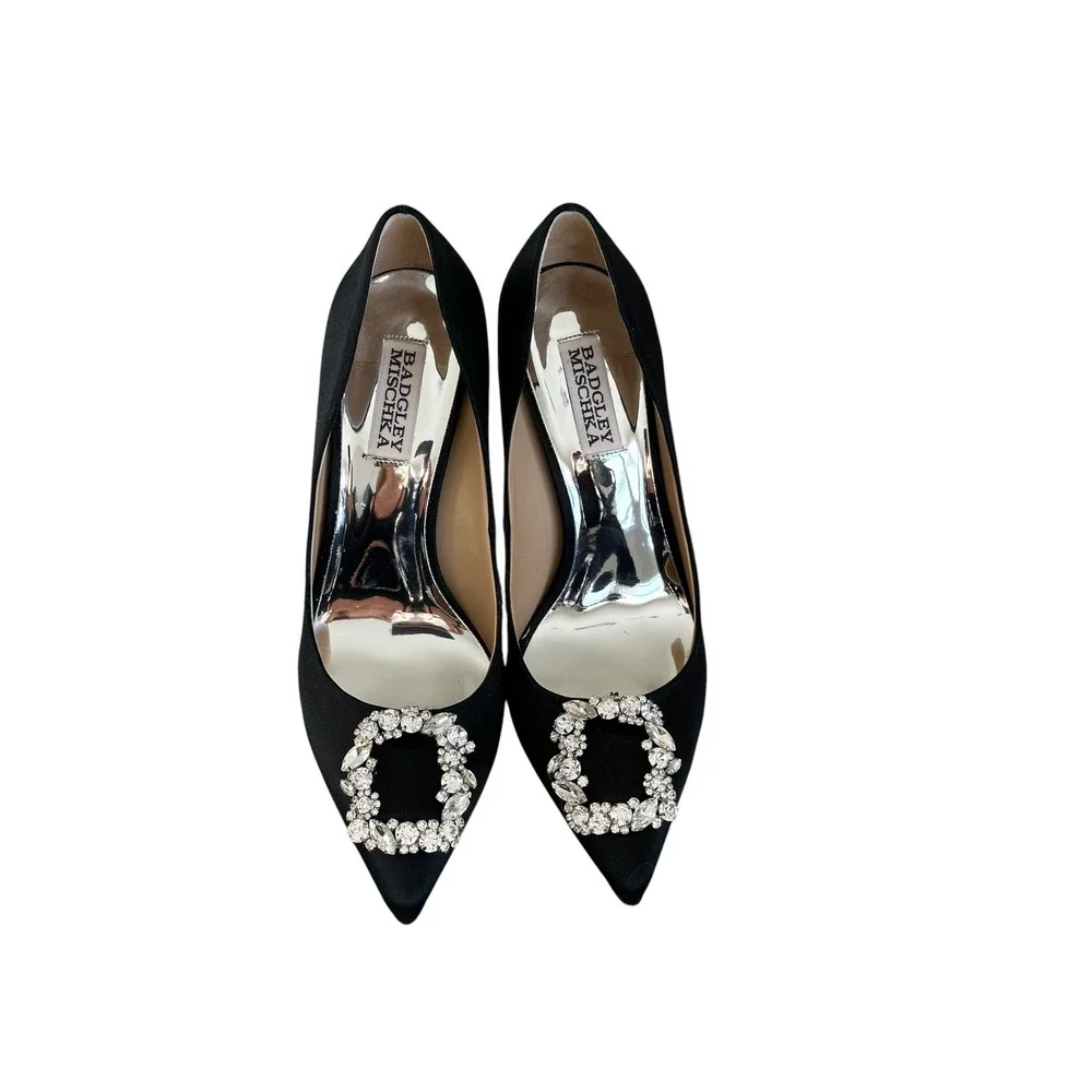 Elegant Badgley Mischka Cher Pumps Satin Crystal Buckle Black 7.5
